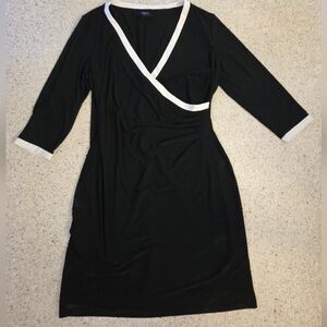 Chaps Black Dress White Accent Faux Wrap Size XL stretch Vneck  3/4 Sleeve Midi